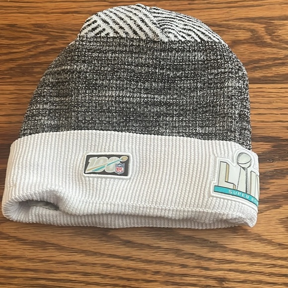 “San Francisco-49er Beanie” - Picture 2 of 6